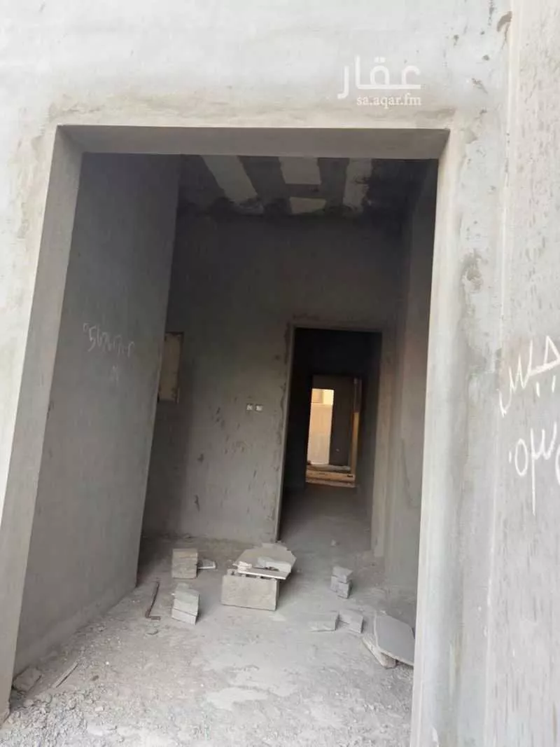 فيلا 6 غرف في الشراع 2