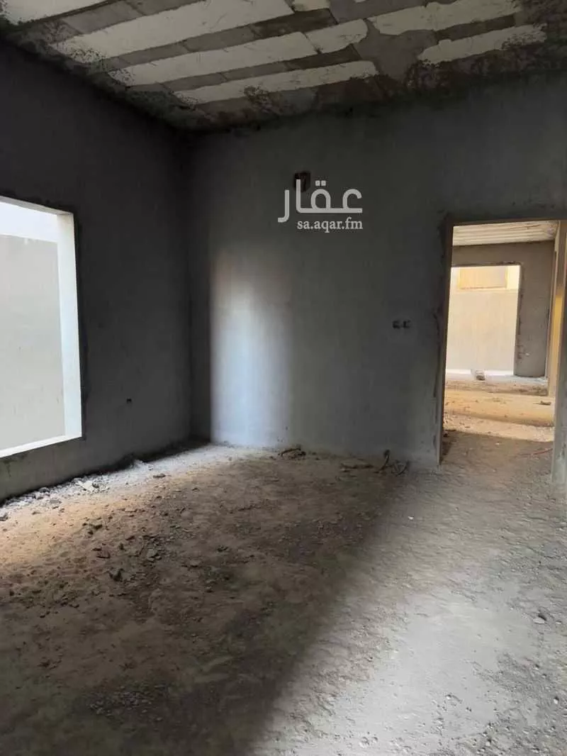 فيلا 6 غرف في الشراع 5