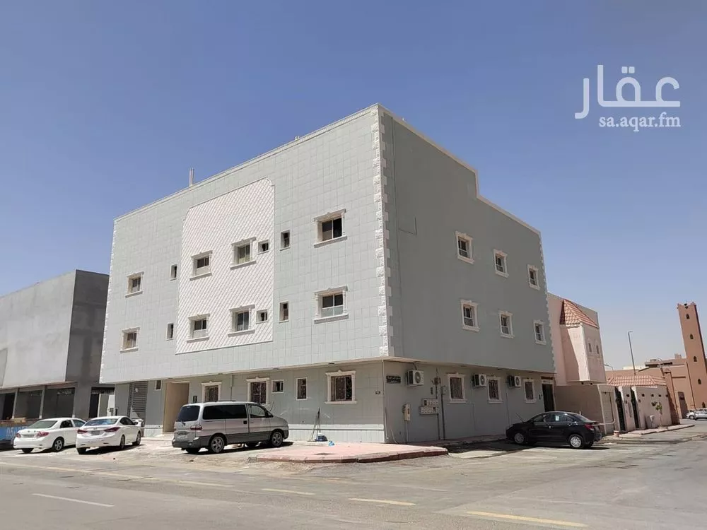 1 bedroom apartment in Al Aqiq 2