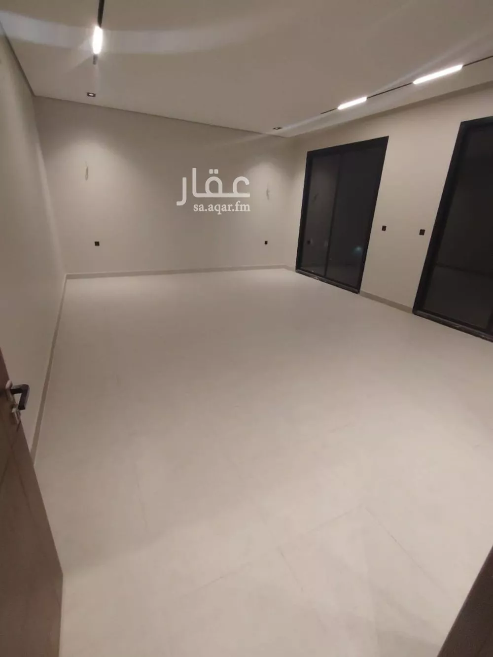 4 bedroom floor in Al Yarmouk 3