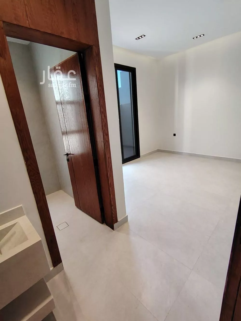 فيلا 4 غرف في الرمال 4