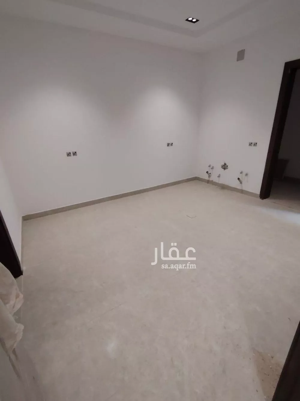 5 bedroom villa in Al Rimal 4