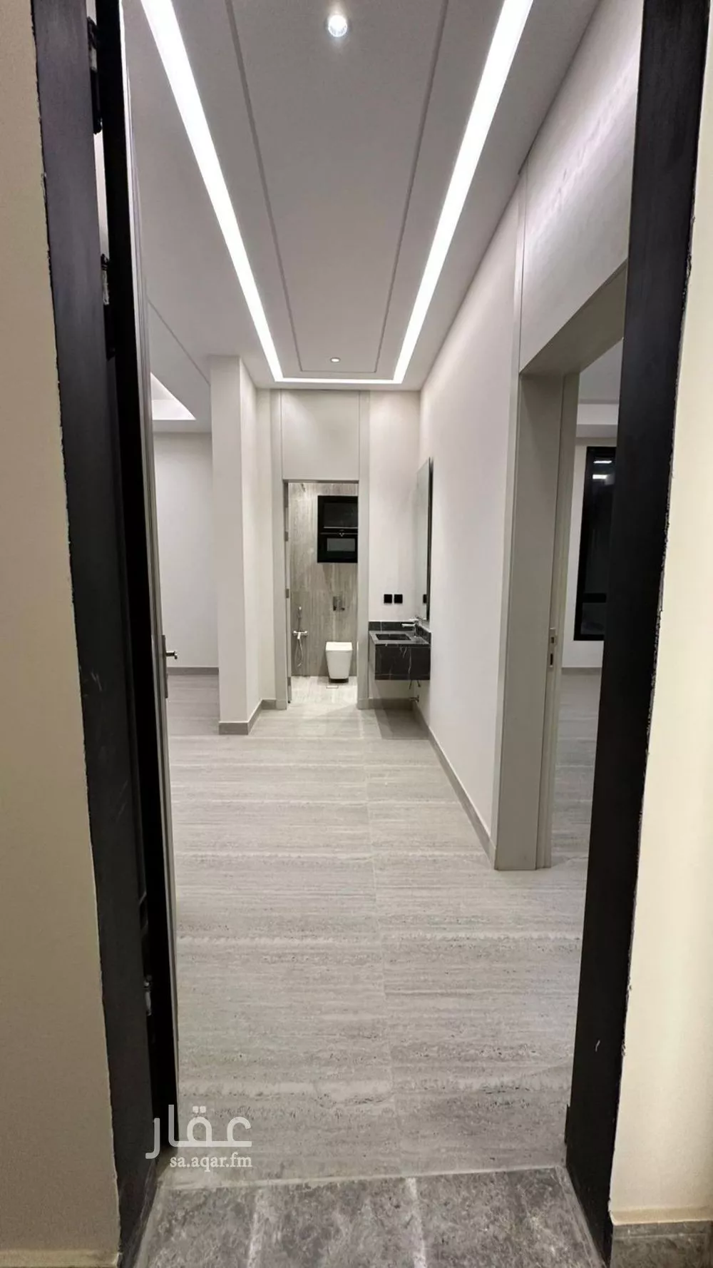 4 bedroom floor in Al Munsiyah 5