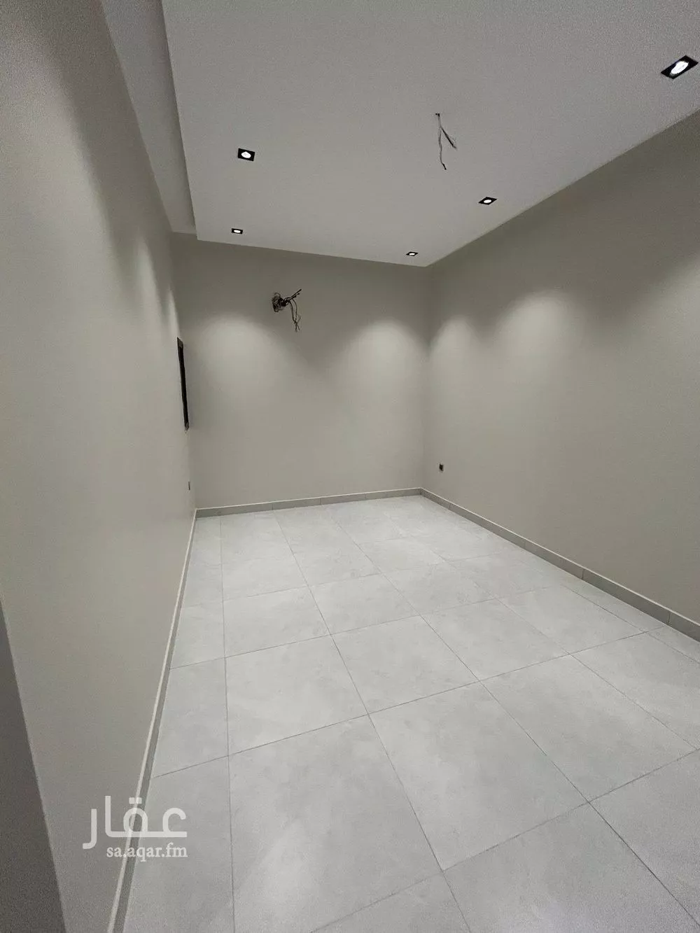 شقة 4 غرف في الريان 3