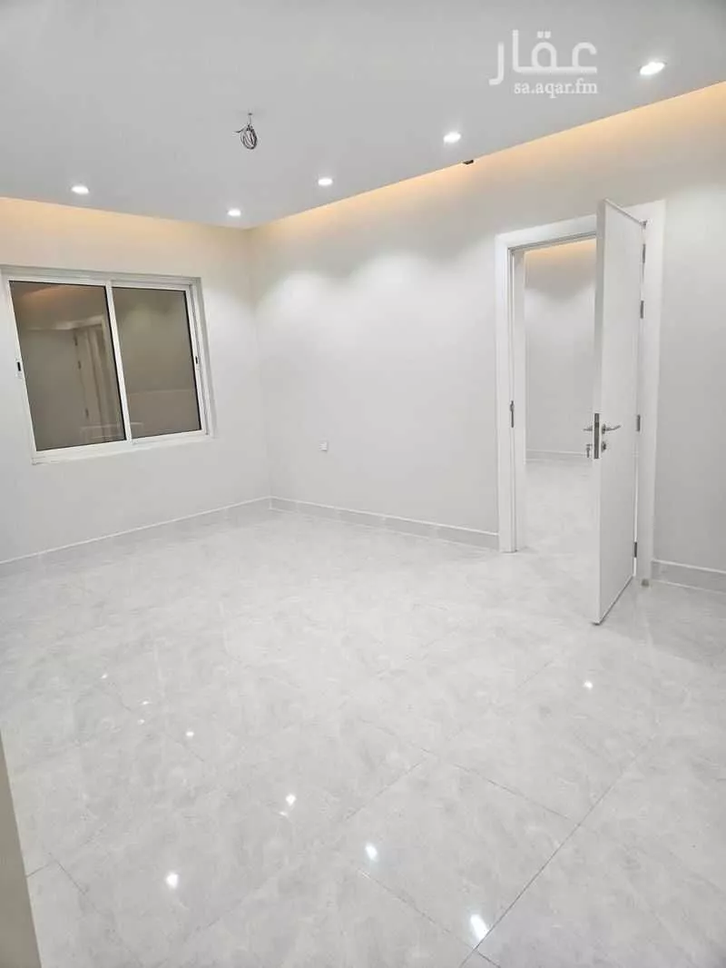 شقة 5 غرف في الواحة 3