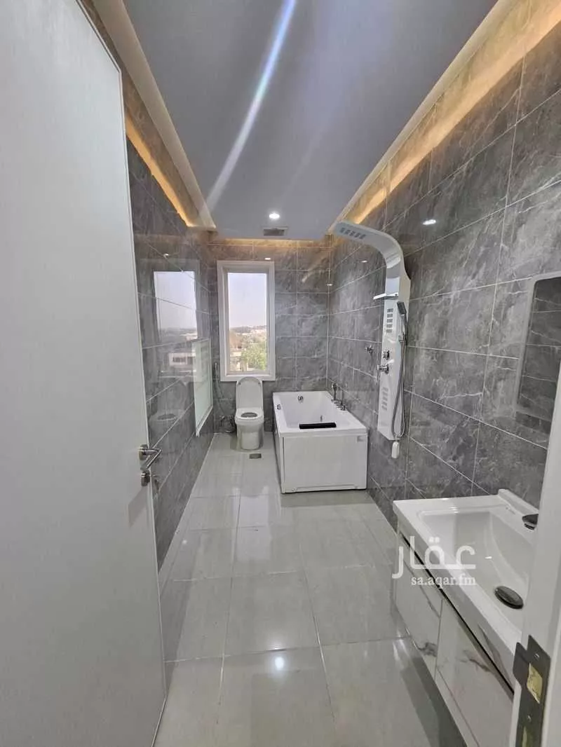 شقة 5 غرف في الواحة 4