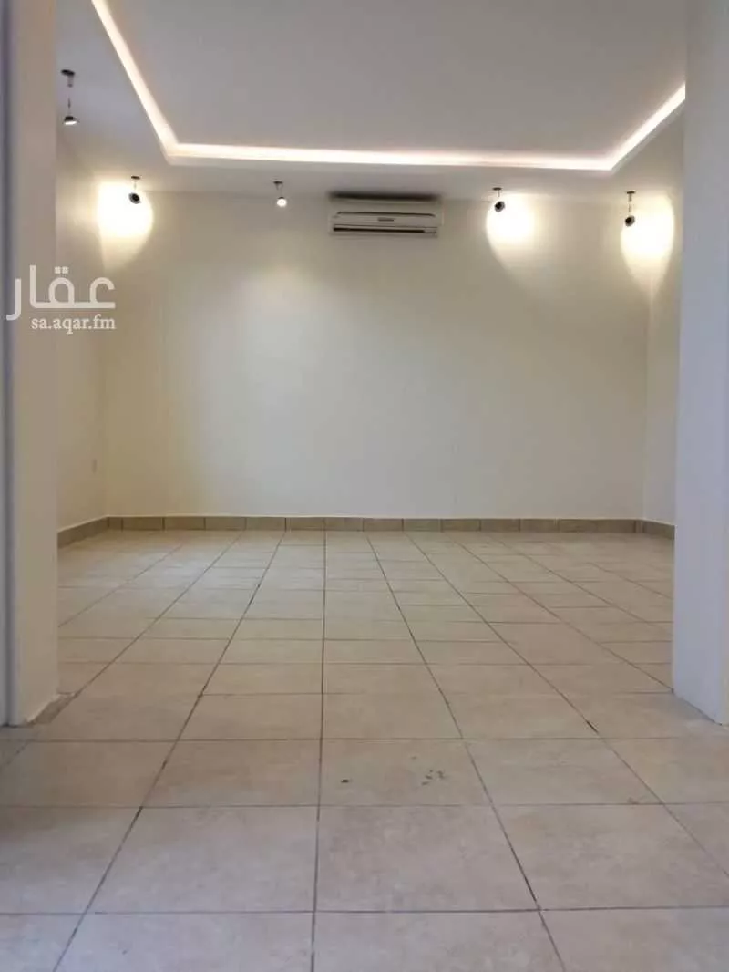 5 bedroom villa in Al Aqiq, Riyadh 8