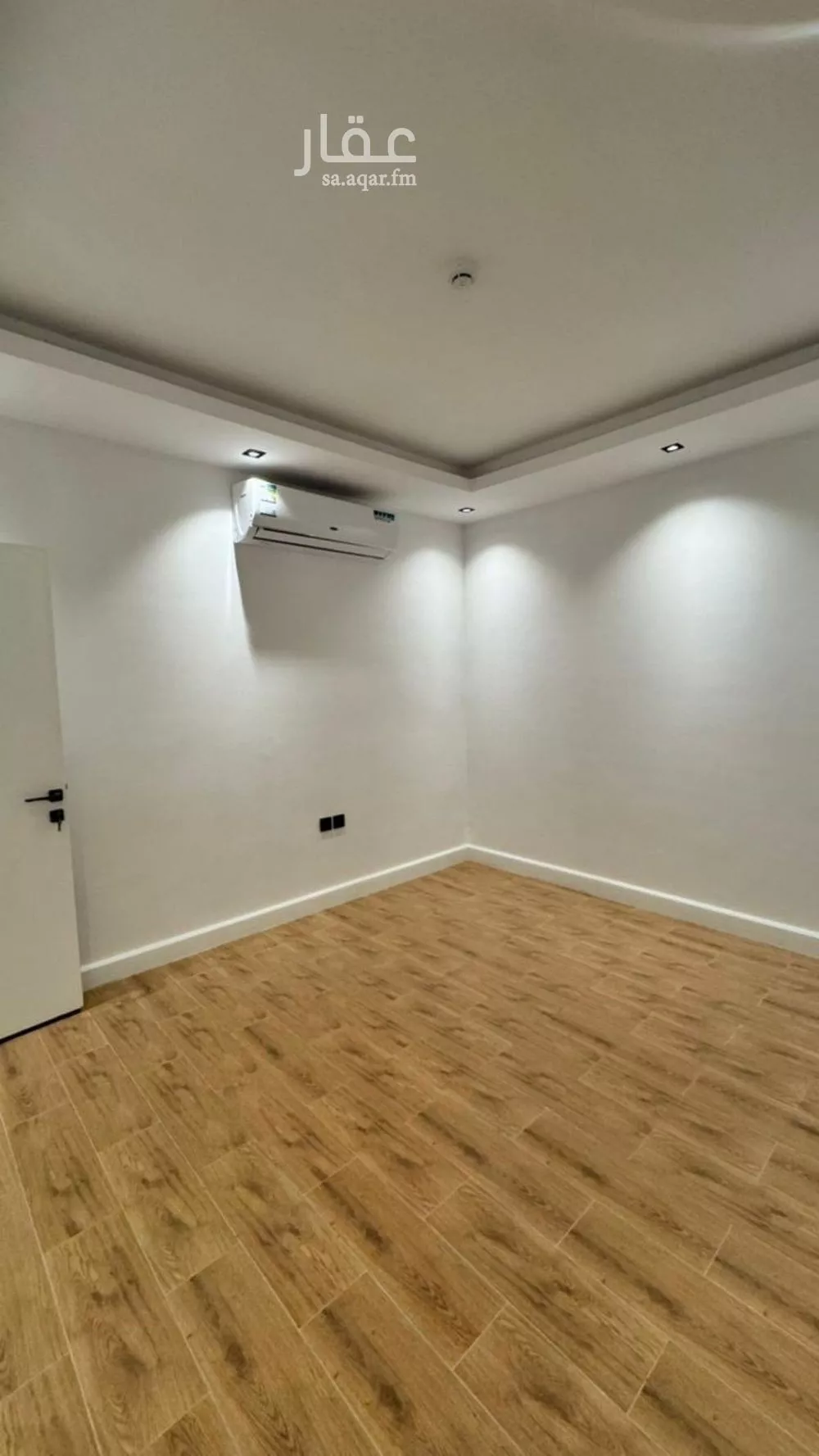 شقة 4 غرف في الياسمين 3