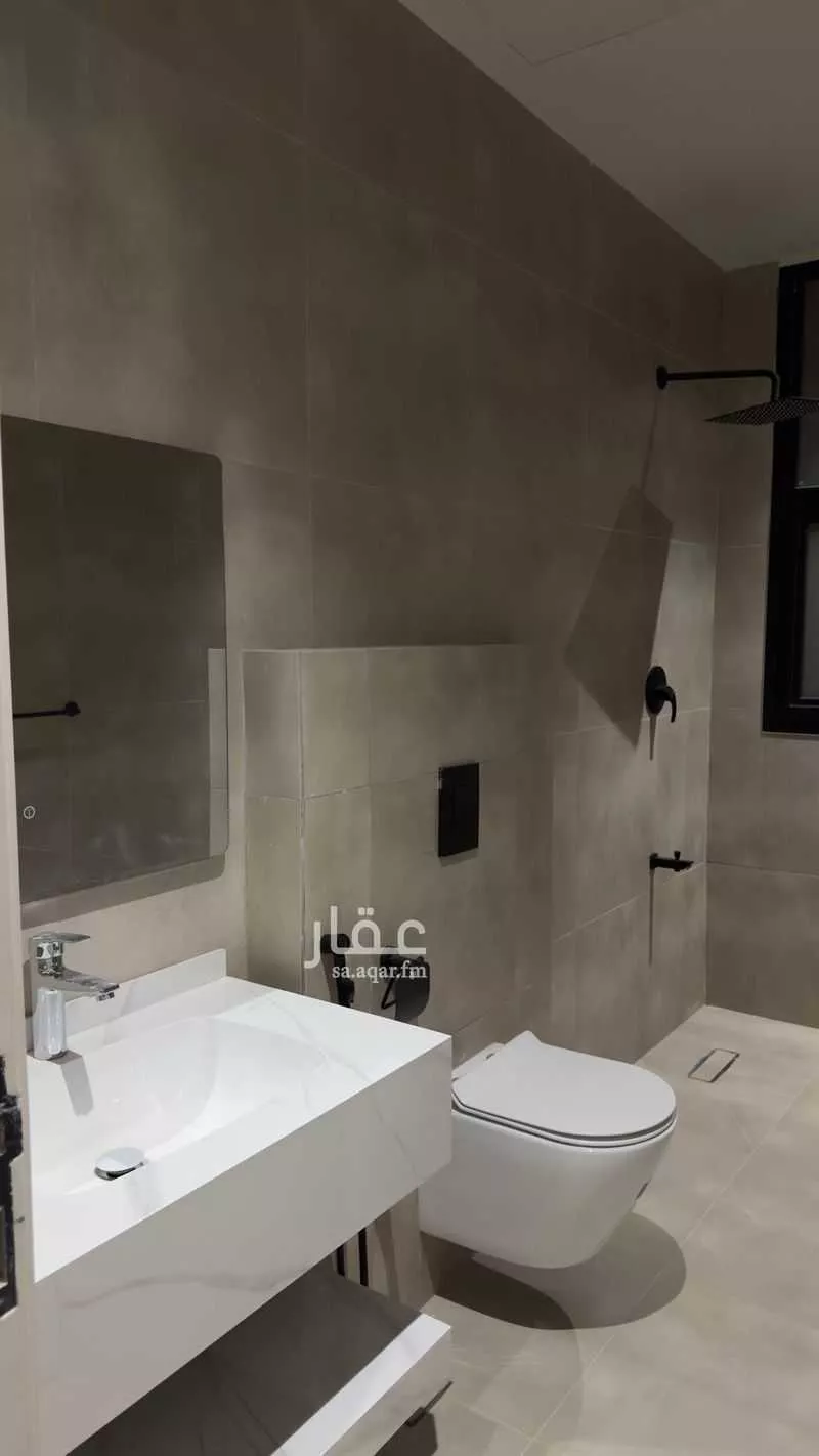 شقة 3 غرف في العارض 4