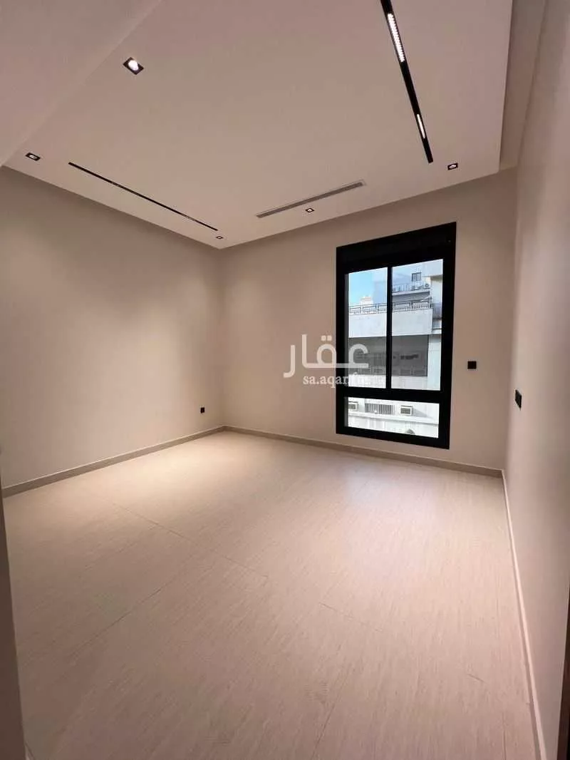 عمارة 190 م² في الروضة 3