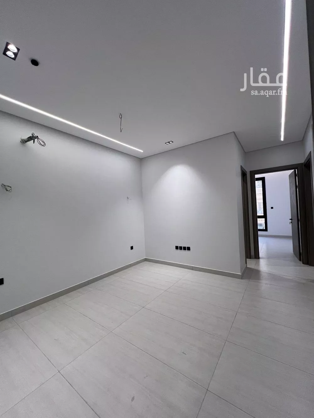 شقة 4 غرف في النزهة 3