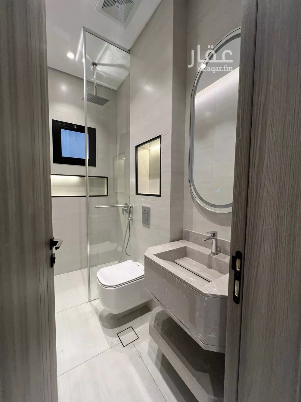 شقة 4 غرف في النزهة 2