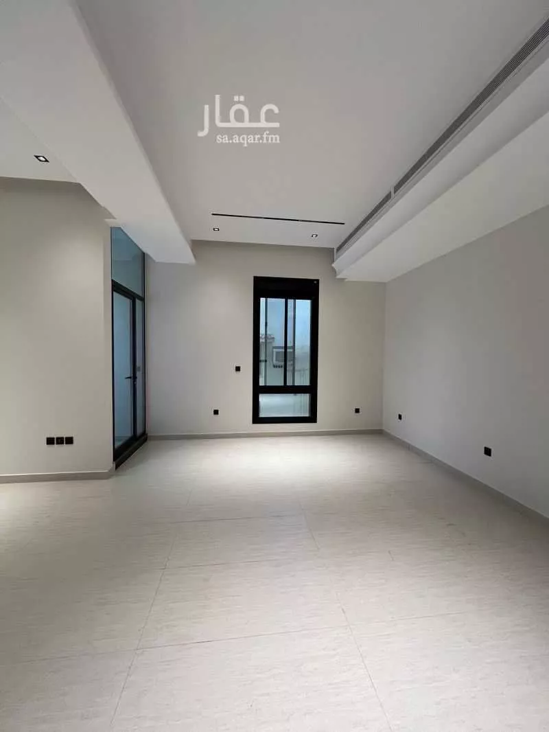 عمارة 190 م² في الروضة 2