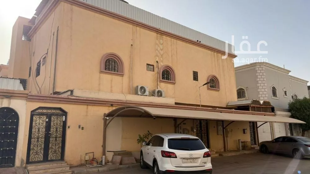 فيلا 8 غرف في طويق