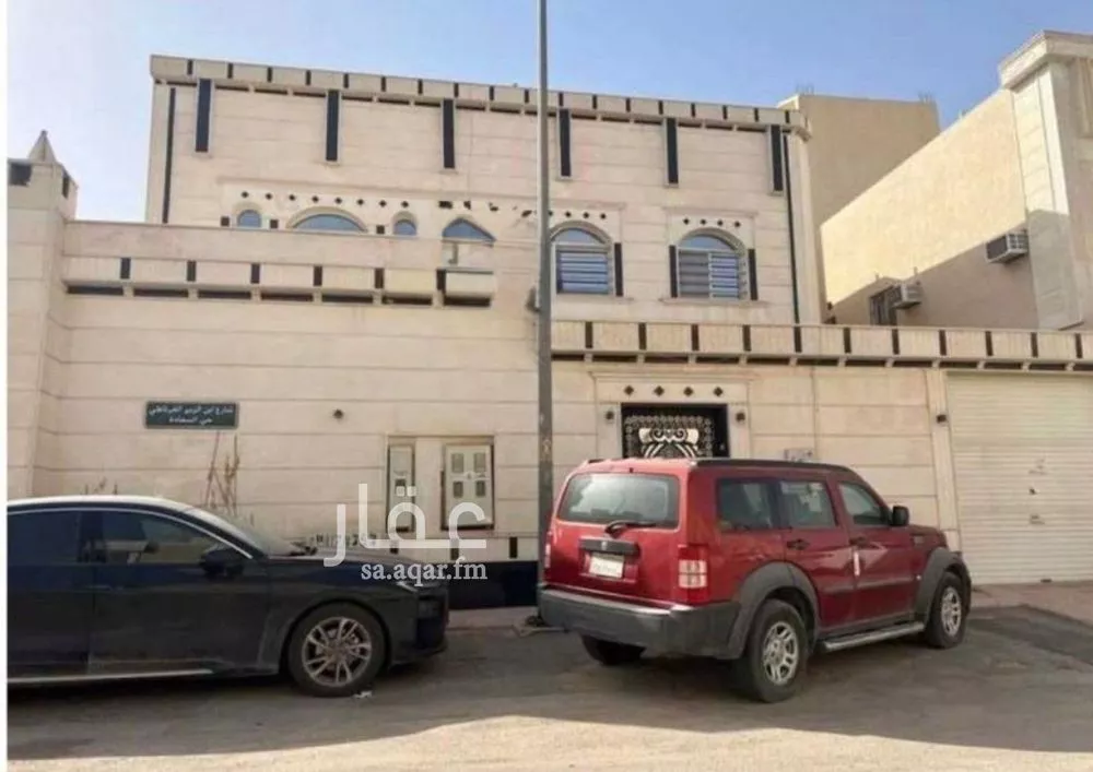 فيلا 9 غرف في السعادة