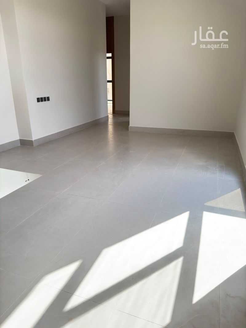 7 bedroom villa in Al Yarmouk, Riyadh 7