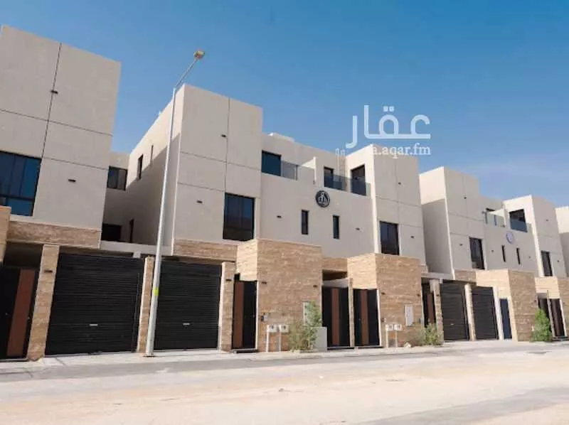 فيلا 5 غرف في الرمال 4