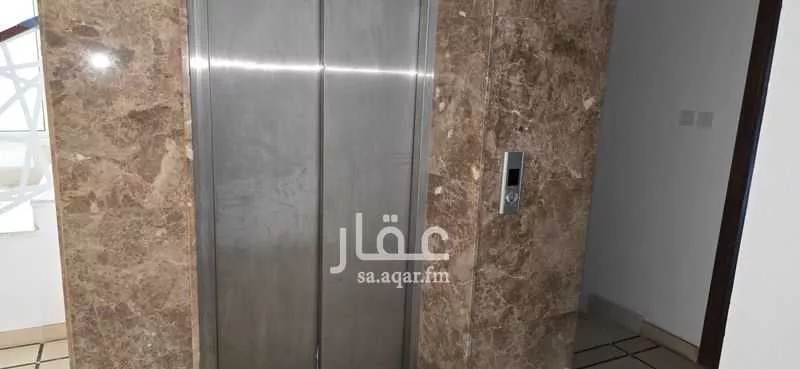 5 bedroom villa in Al Mazrouiyah 4