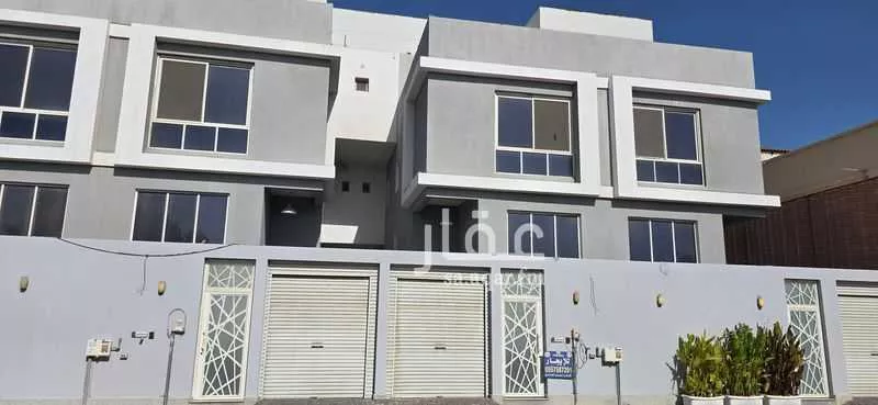 5 bedroom villa in Al Mazrouiyah 1