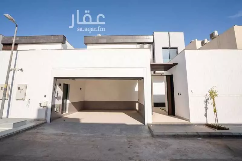 3 bedroom villa in Al Wurud, Riyadh 9