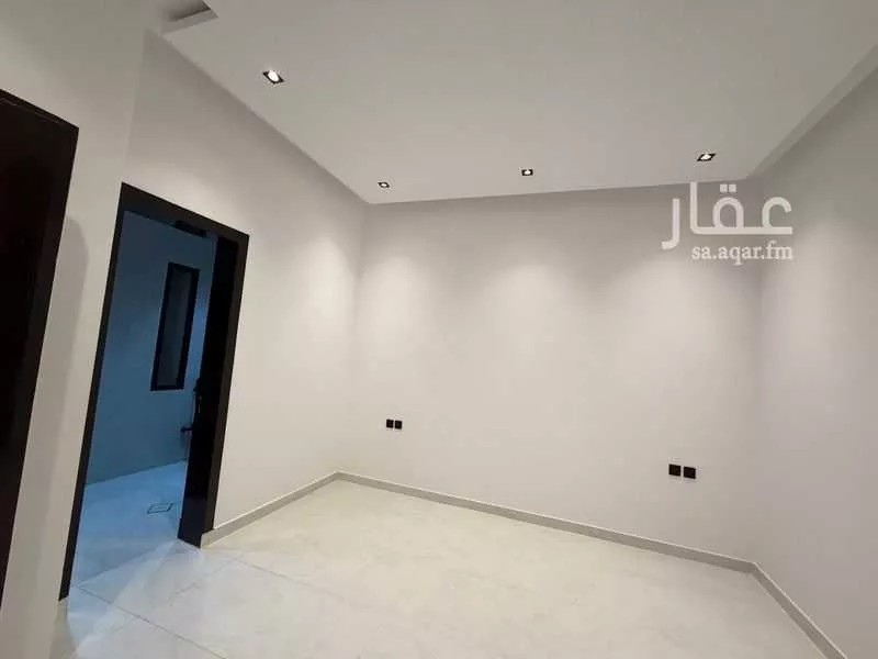 عمارة 125 م² في الشرق 5