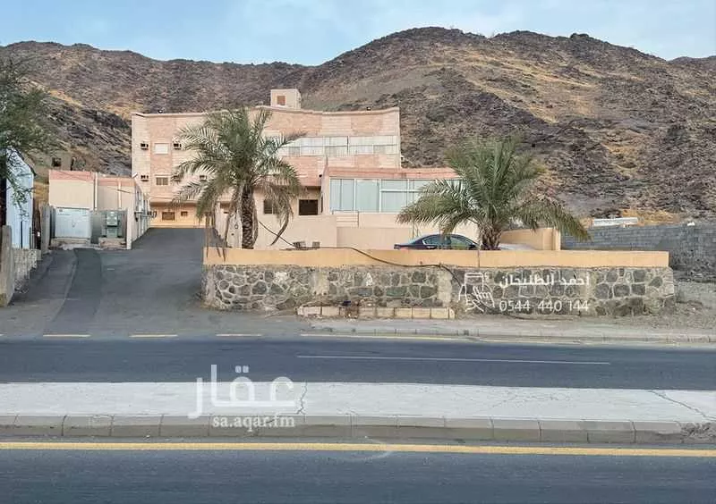 عمارة 2753 م² في التنعيم 2