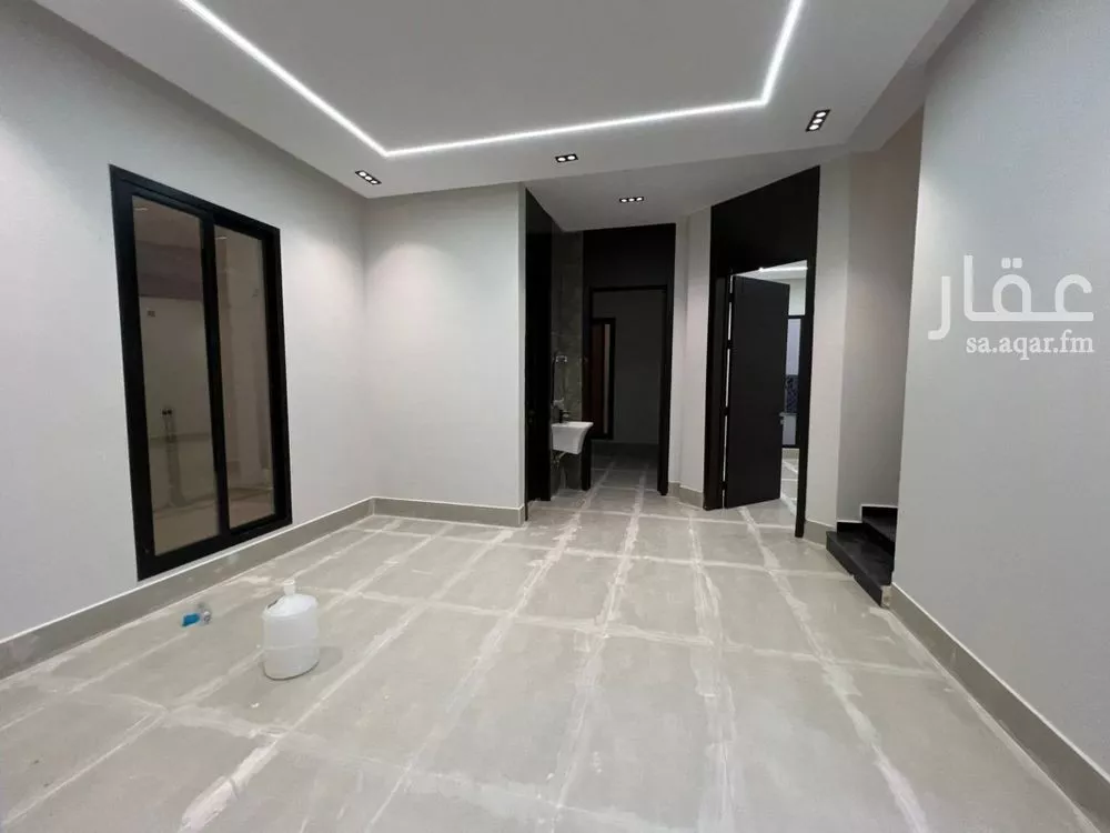 فيلا 6 غرف في العريجاء الغربية 5