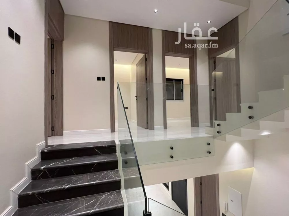 فيلا 6 غرف في العريجاء الغربية 5