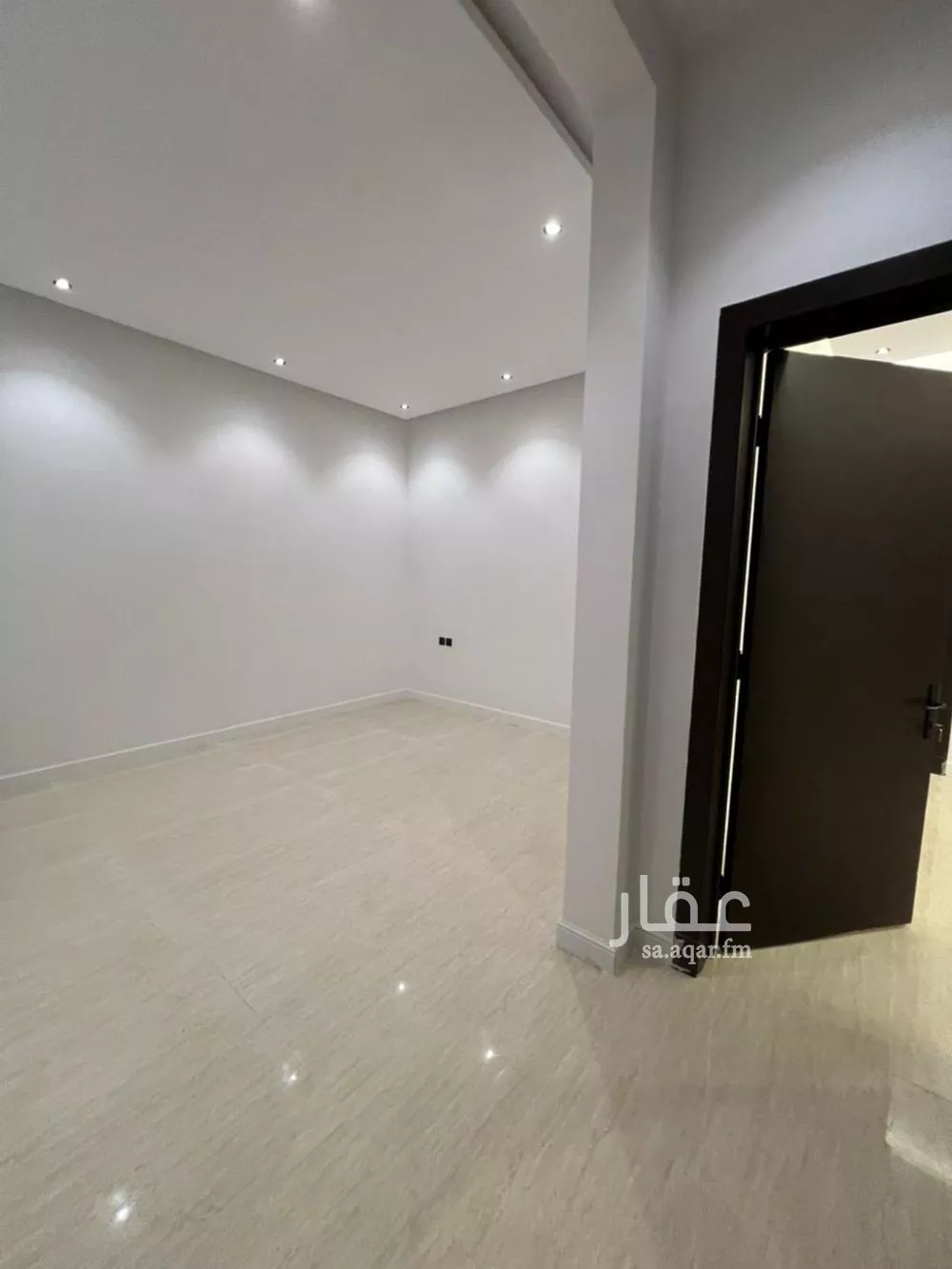 فيلا 6 غرف في طويق 5