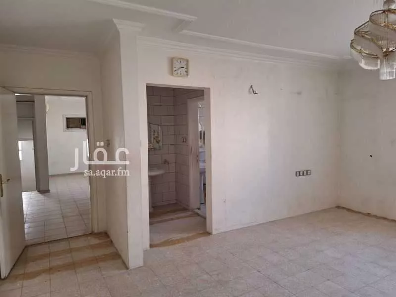 فيلا 7 غرف في الريان 4