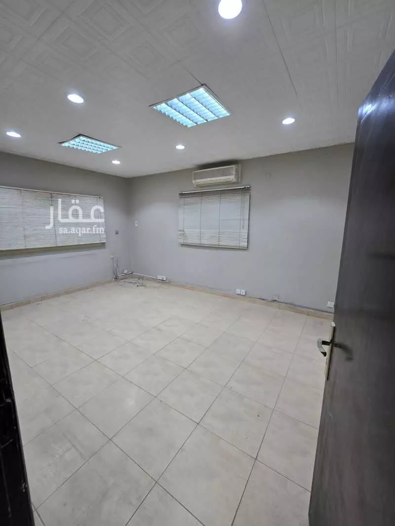11 bedroom villa in Ad Dhubbat, Riyadh 6