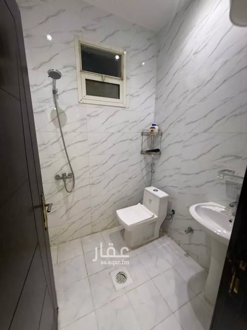 1 bedroom apartment in Ad Dhubbat 5