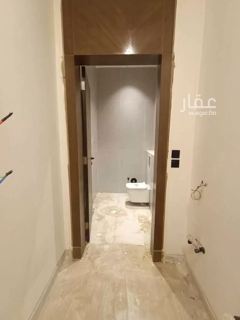 8 bedroom villa in Dhahrat Namar, Riyadh 21