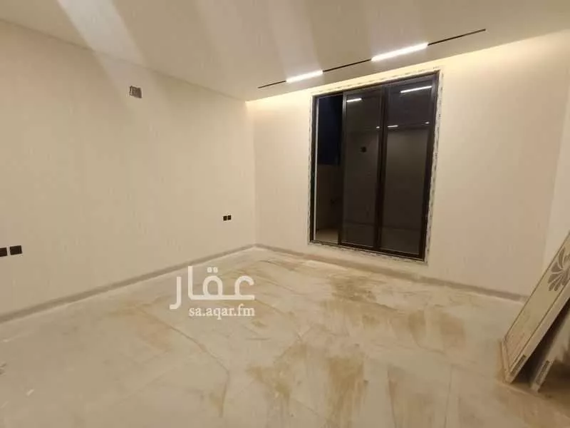 8 bedroom villa in Dhahrat Namar, Riyadh 15