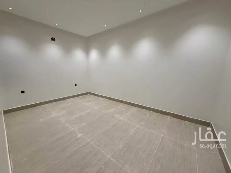 4 bedroom villa in Tuwaiq, Riyadh 11