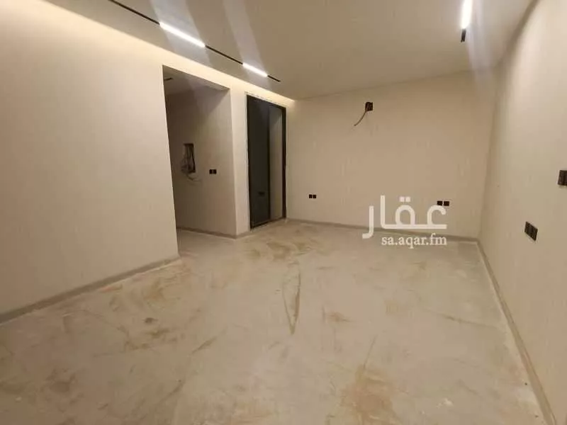 8 bedroom villa in Dhahrat Namar, Riyadh 12