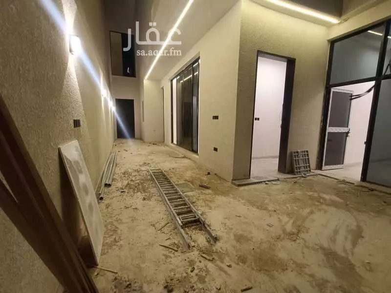 8 bedroom villa in Dhahrat Namar, Riyadh 5