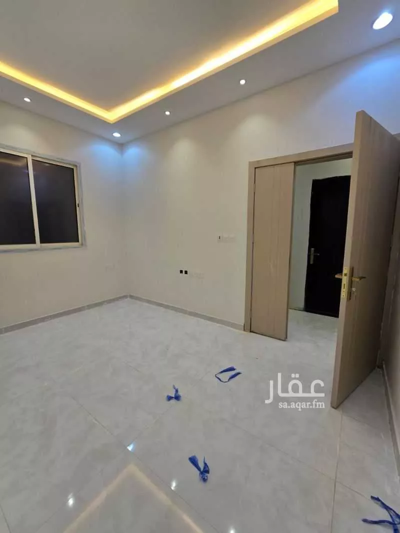 شقة 4 غرف في العريجاء، الرياض 13