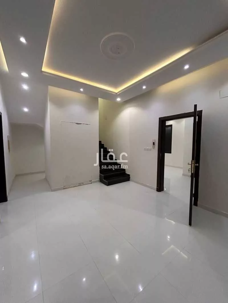 فيلا 10 غرف في ظهرة لبن 2