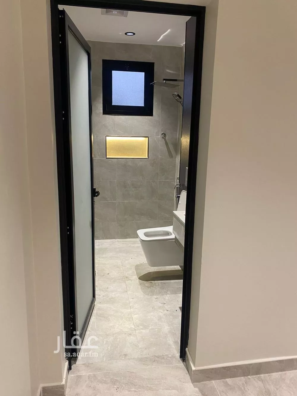 3 bedroom apartment in Al Hamra, Eastern Province 5