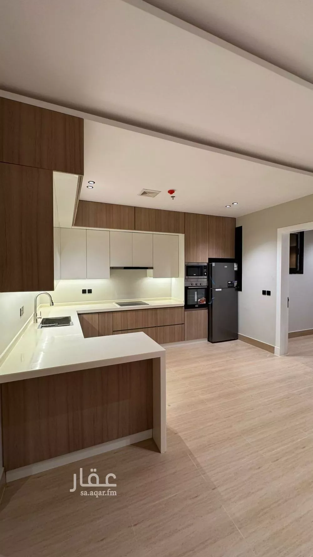 شقة 3 غرف في الحمرا 1