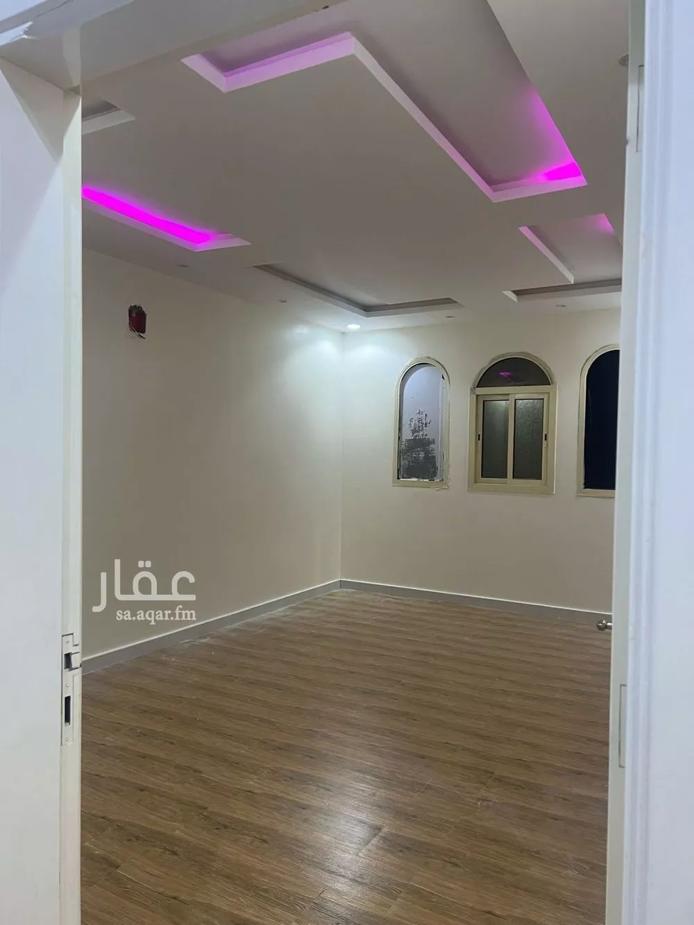 فيلا 4 غرف في طويق 3