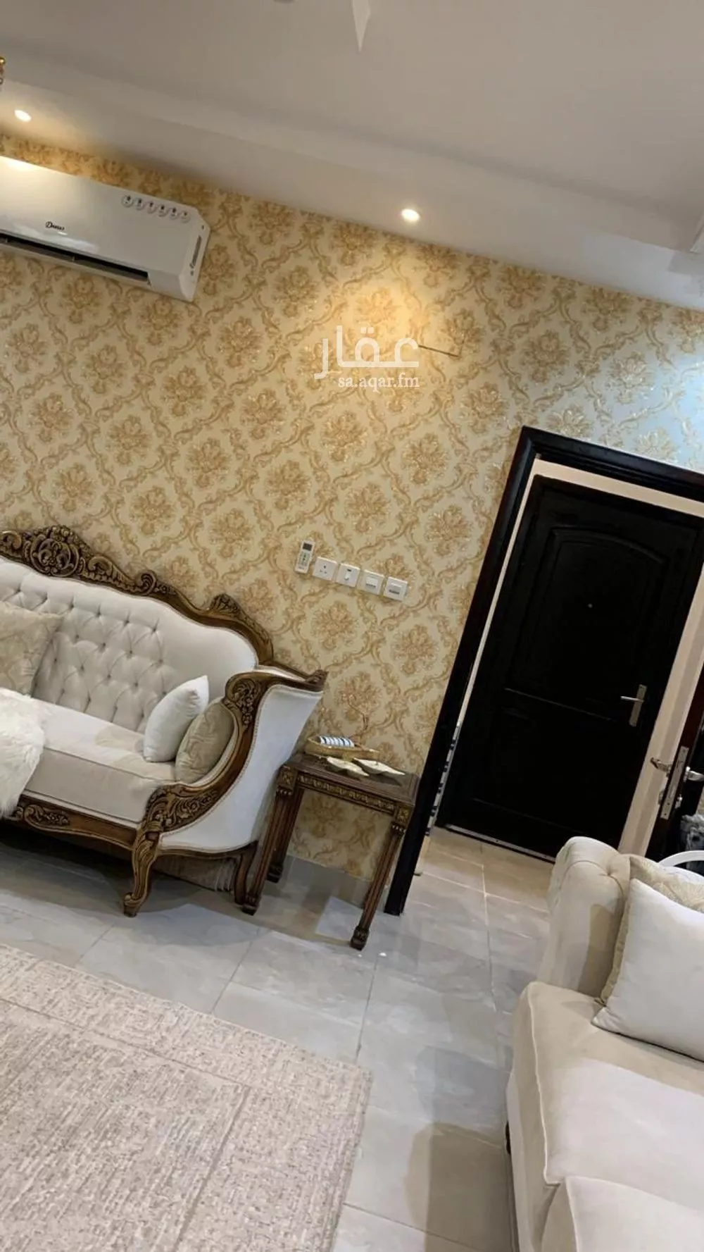 4 bedroom apartment in King Fahd 2