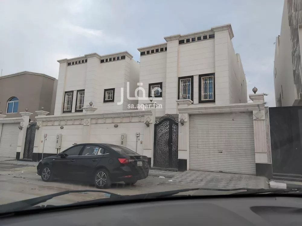 فيلا 9 غرف في ضاحية الملك فهد