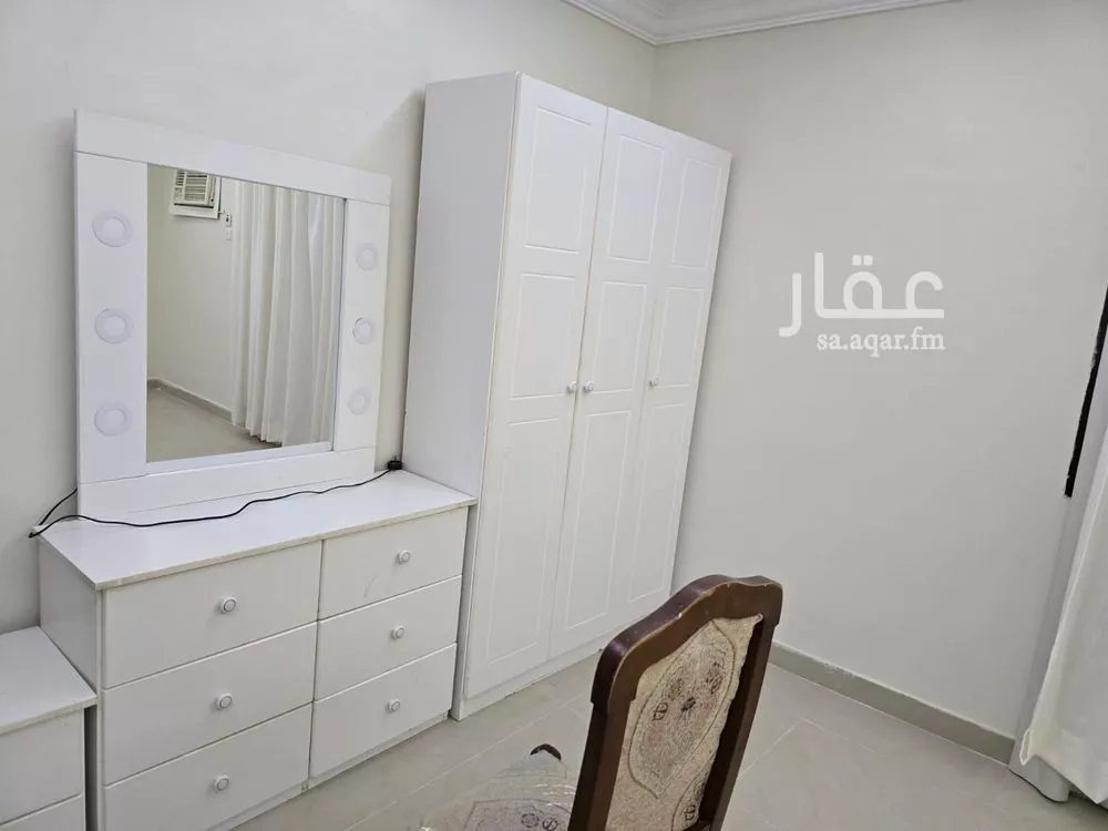 شقة 2 غرف في الصفا 5