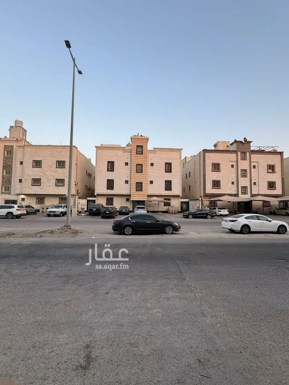 شقة 3 غرف في النور 4