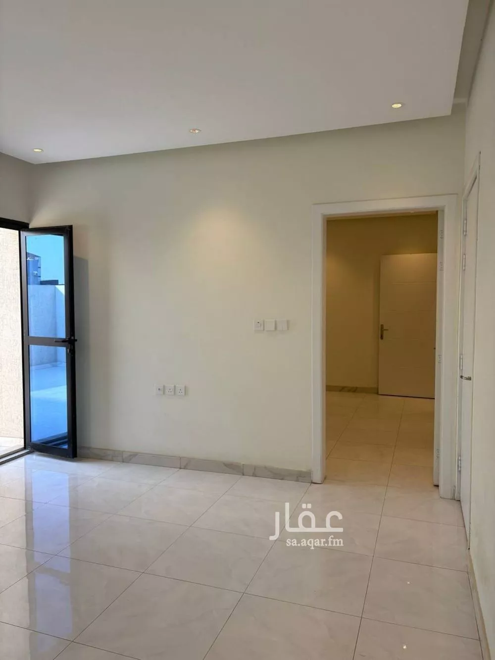 شقة 5 غرف في الصفا 4