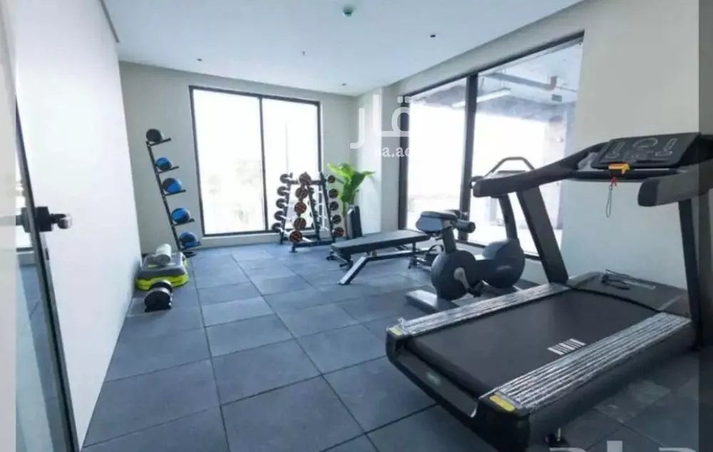 شقة 4 غرف في البحر 2