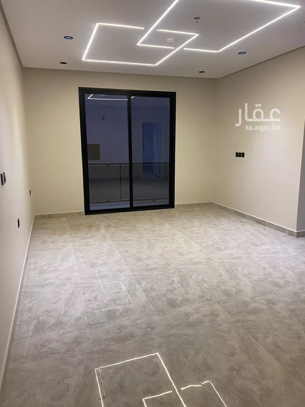 3 bedroom apartment in Al Hamra, Eastern Province 7