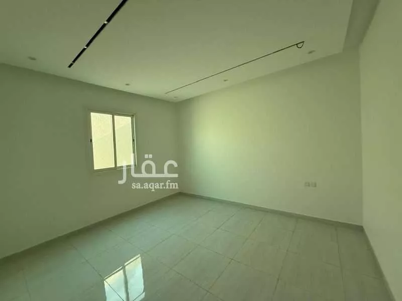 فيلا 5 غرف في الشرق 2